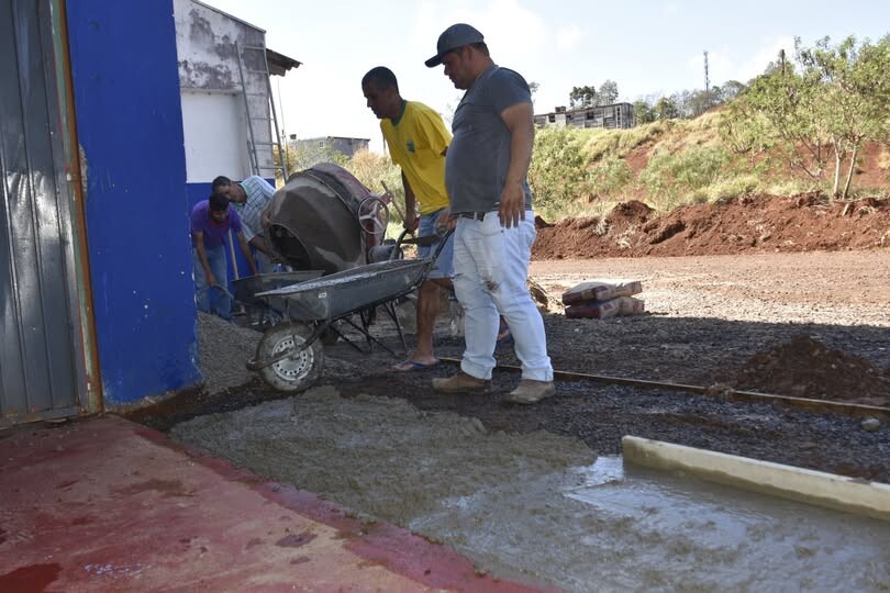 prefeitura-constroi-calcadas-acessiveis-no-ginasio-de-esportes-mario-leao