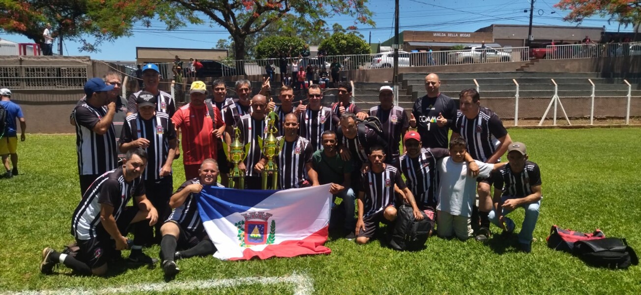 equipe-de-marilandia-conquista-a-1-copa-trombada