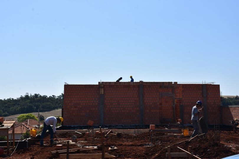 construcao-da-nova-capela-mortuaria-de-marilandia-do-sul-segue-em-ritmo-acelerado