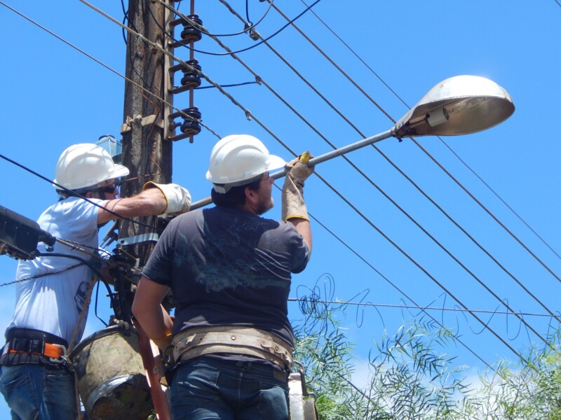 prefeitura-investe-na-modernizacao-da-iluminacao-publica