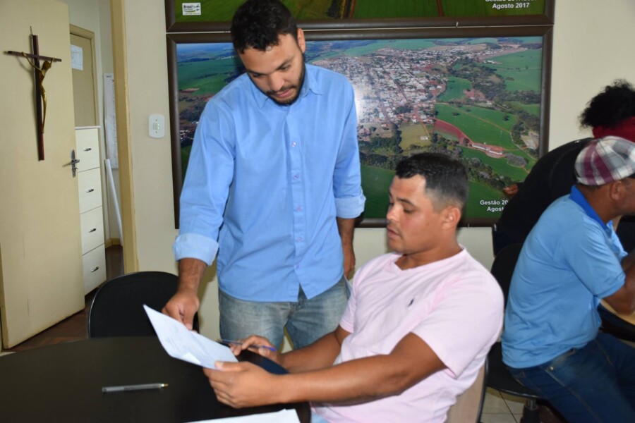 primeiro-dia-de-selecao-da-serveng-contou-com-a-participacao-de-mais-de-100-candidatos