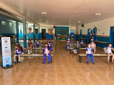 Sistema híbrido em Marilândia já atende mais de 80% dos alunos da educação infantil
