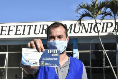 Aposentados com direito a 50% de desconto no IPTU 2020 devem procurar a Prefeitura
